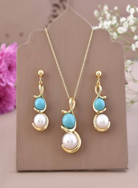 Instagram jewellery post 3
